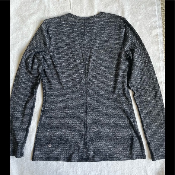 Lululemon long sleeve sweater pullover - Picture 4 of 16